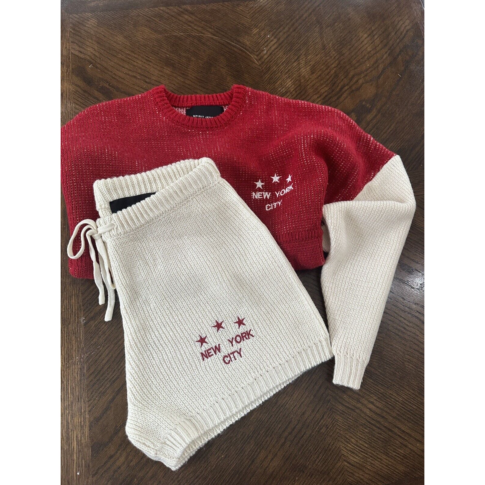 Spirit Jersey Knit Sweater Shorts Oversized Extra Small Red Cream New York City