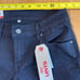 NWT Levi’s Mid Rise Capri black 2/26