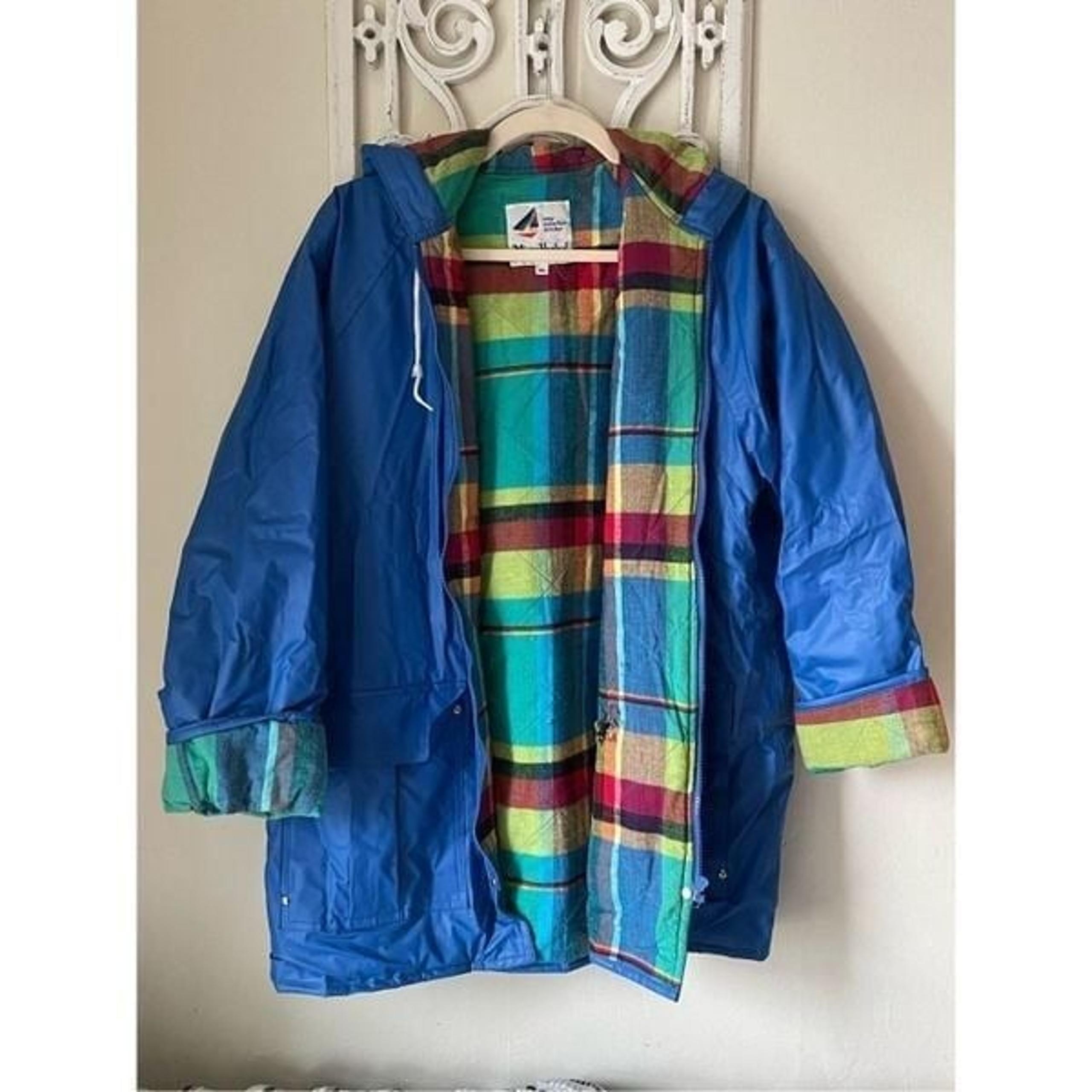 H1 Misty Harbor Bright Blue Lined Raincoat Jacket Size Medium