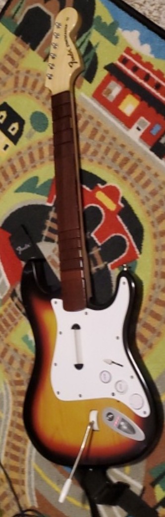 PlayStation Rock Band Wireless Sunburst Stratocaster Fender Guitar *NO DONGLE*