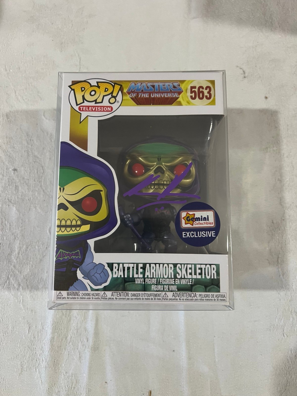 Funko Pop Battle Armor Skeletor signed with coa#563