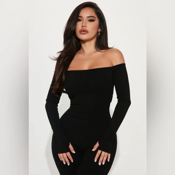 FASHION NOVA JUMPSUIT