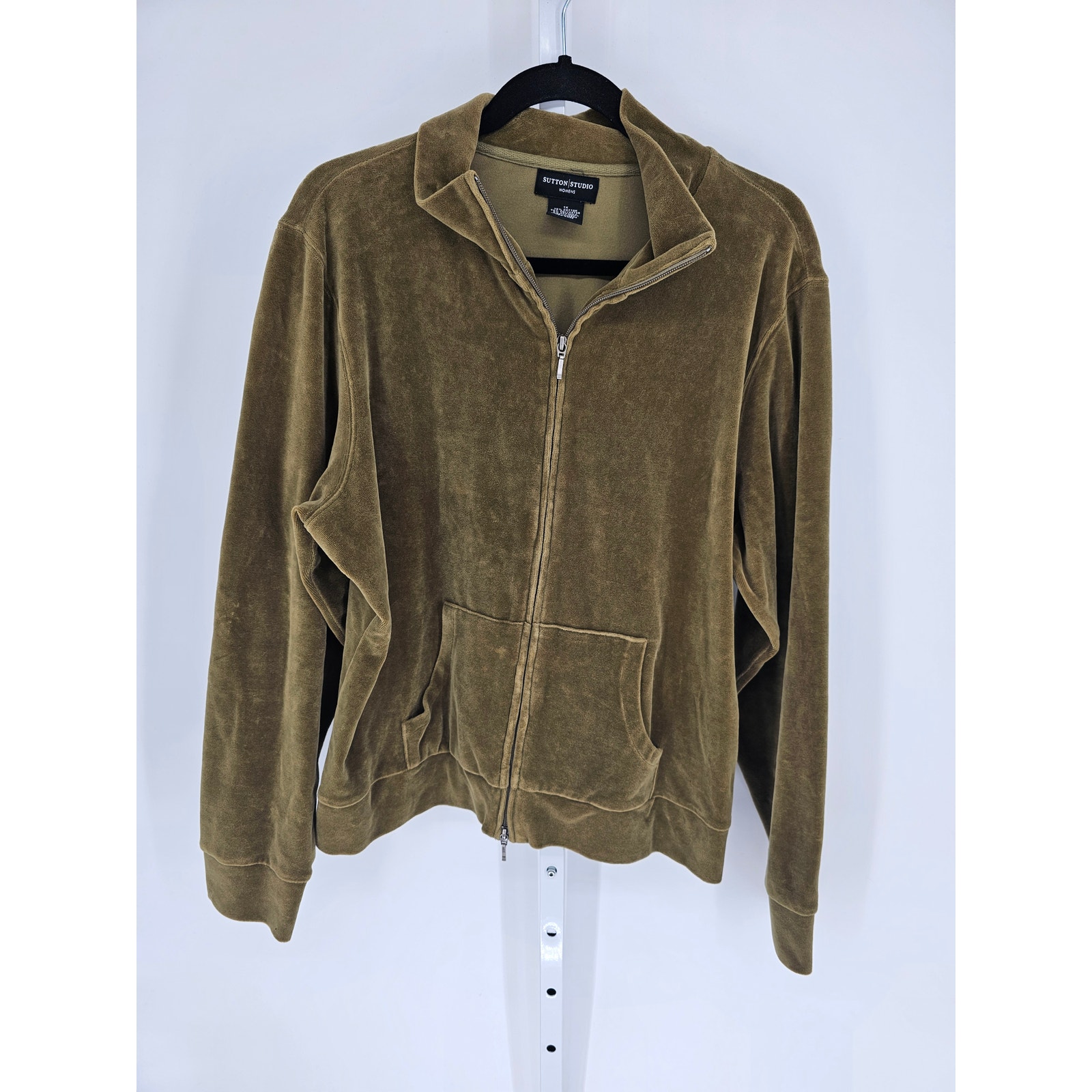 Sutton Studio Women's Long Sleeve Full Zip Collared Green Velour Jacket Size 1X