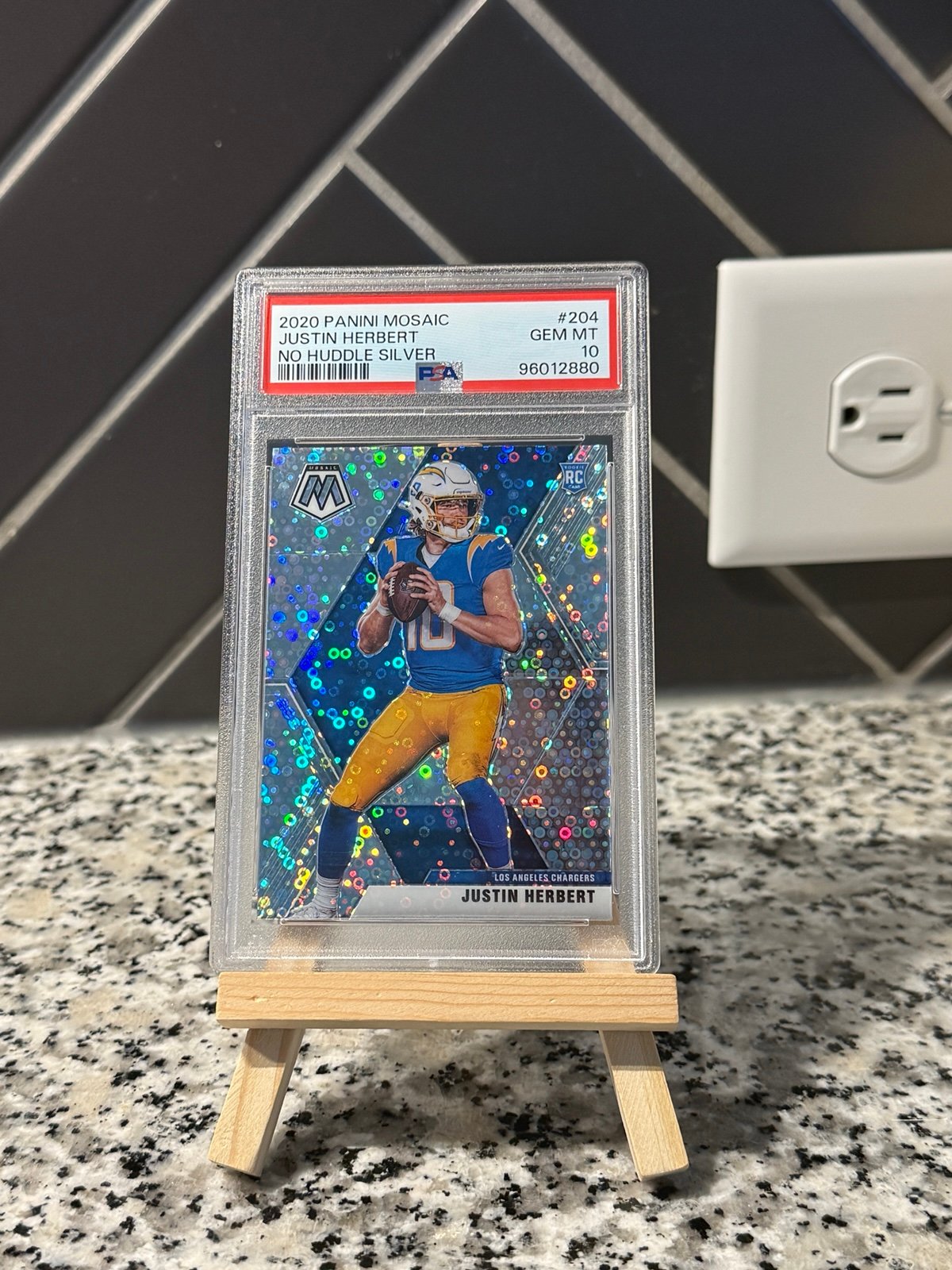 2020 Panini Mosaic Justin Herbert Disco No Huddle Silver Prizm PSA 10 GEM MT