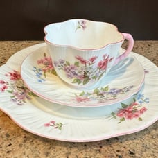 Shelley “Stocks” teacup-saucer-dessert plate England