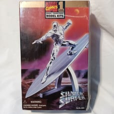 Vintage Marvel Comics Level 1 Snap-Together Model Kits Silver Surfer