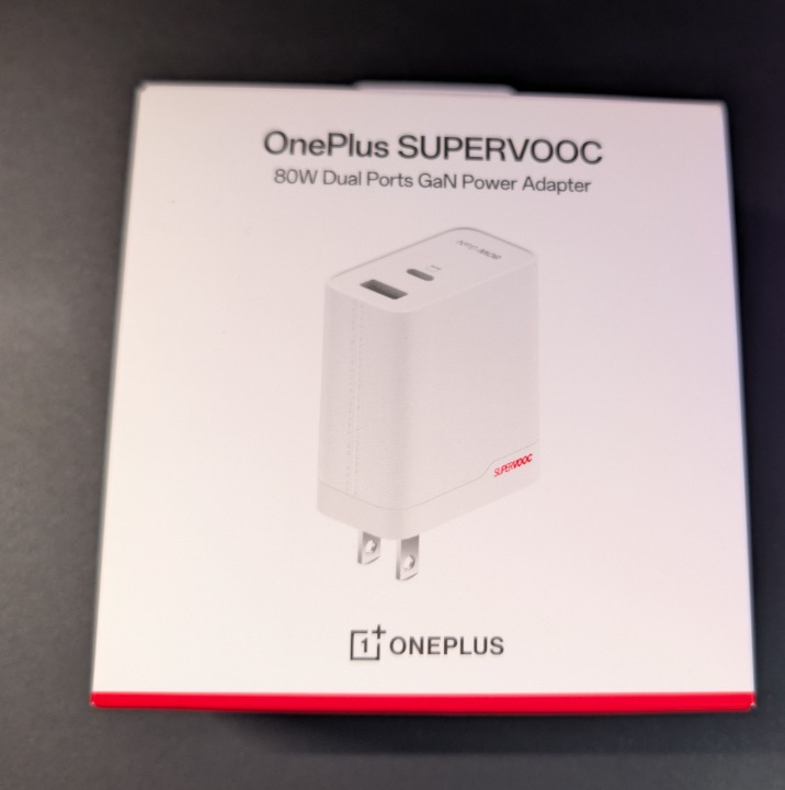 OnePlus SUPERVOOC 80W Dual Ports GAN Power Adapter