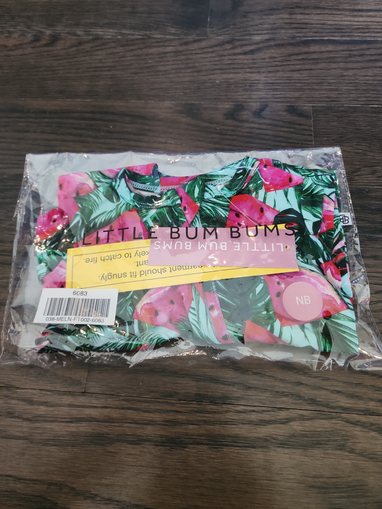 Little Bum Bums bamboo Seedsational Zippered Onesie NB NWT