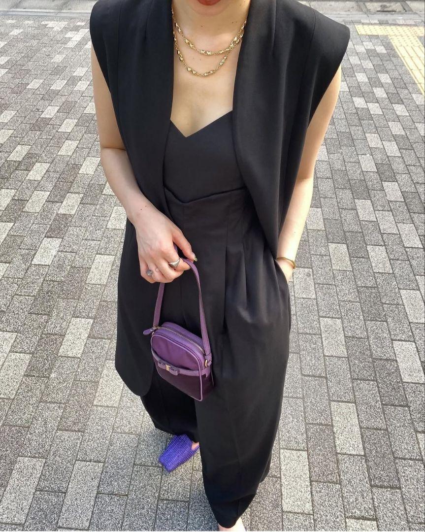 【AMERI VINTAGE】WAVE COLLAR ANGULAR VEST Ameri WAVE COLLAR ANGULAR VEST (vintage)