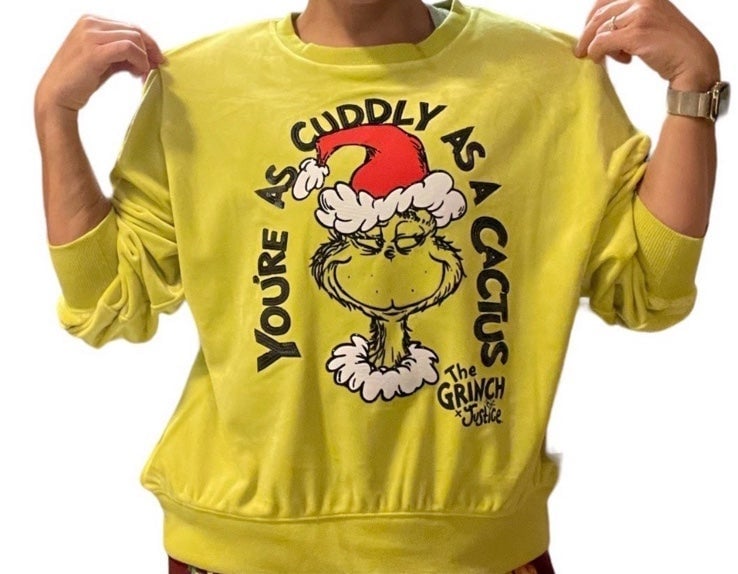 The grinch x justice sweater XL kids/ Small women