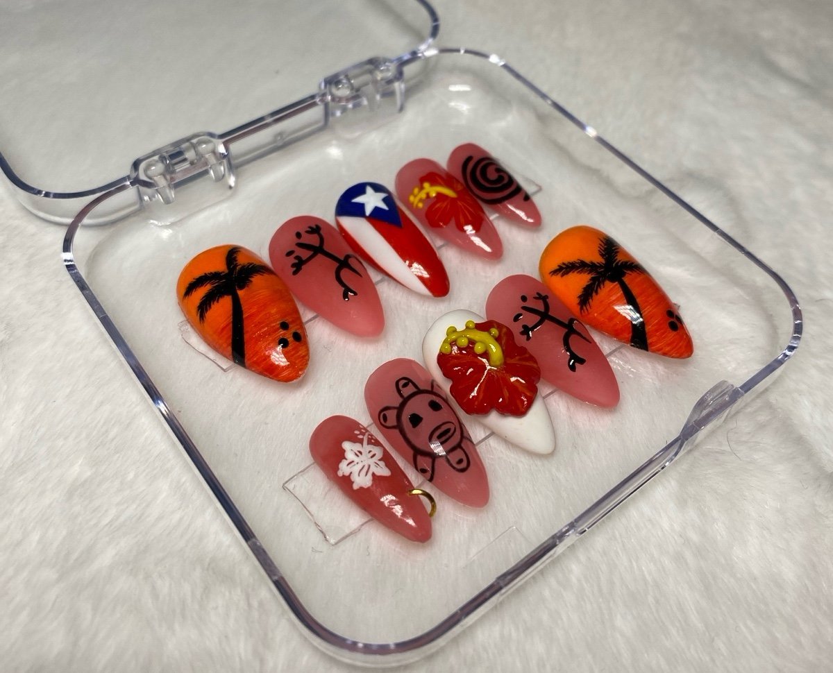 Press on nails