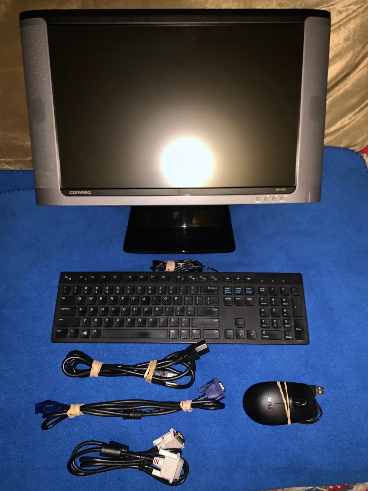 COMPAQ WIDESCREEN 19” LCD COMPUTER MONITOR, MODEL WF-1907, PRE-OWNED, IN E.C.