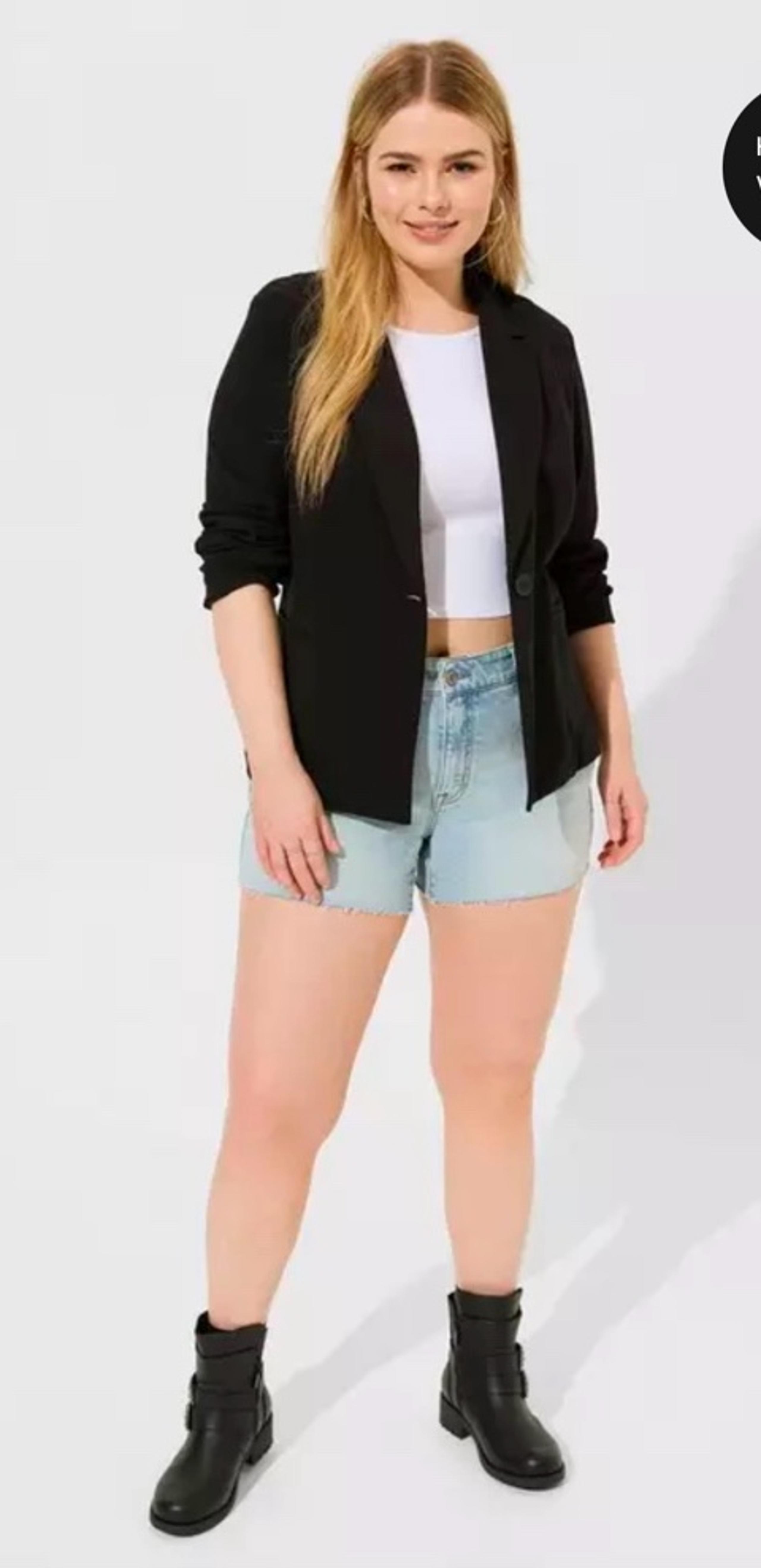 TORRID CHELSEA STUDIO LUCE PONTE BLACK BLAZER SIZE 00