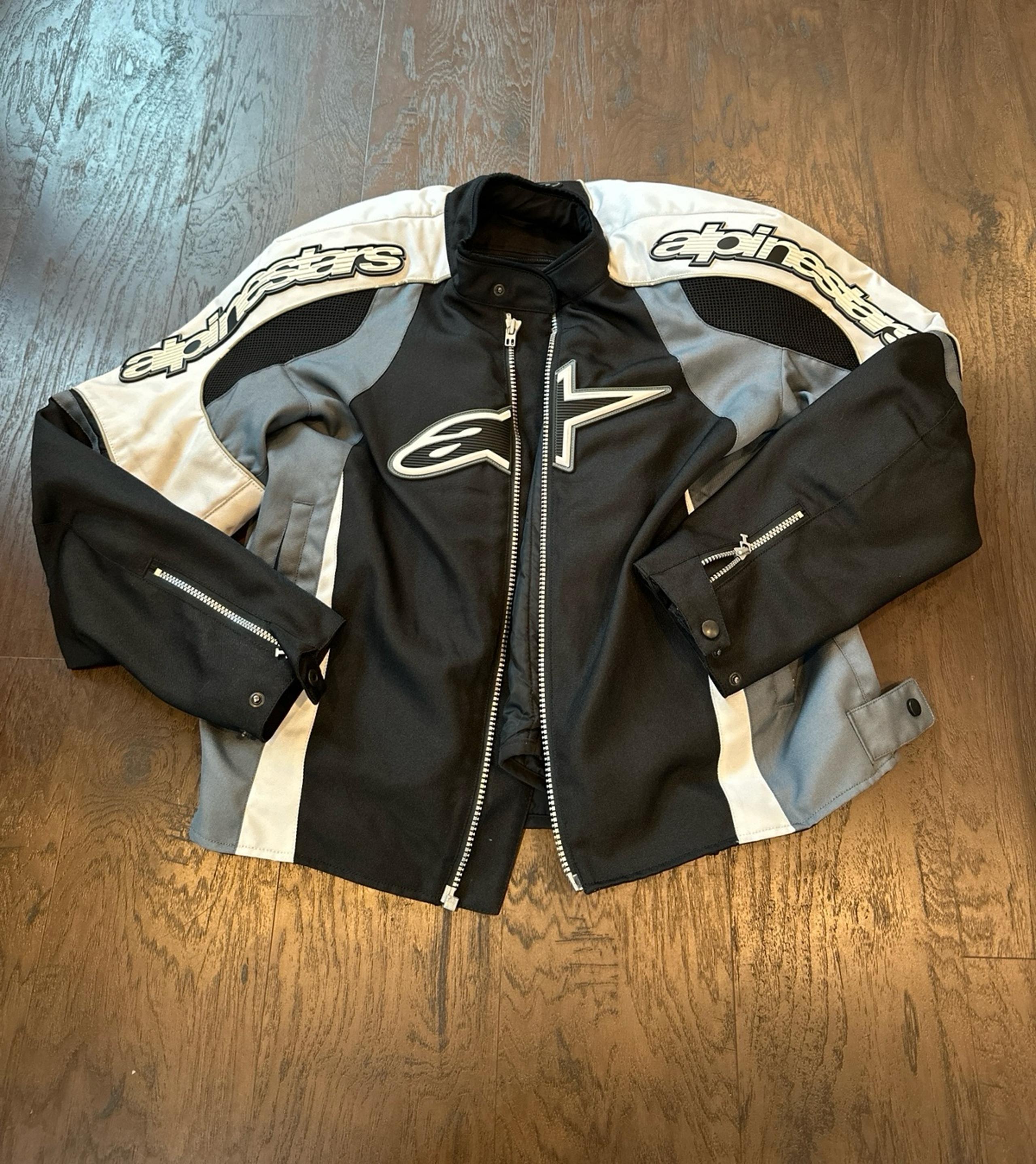 Alphinestars Motorcycle Jacket Black/White Textile Lined
