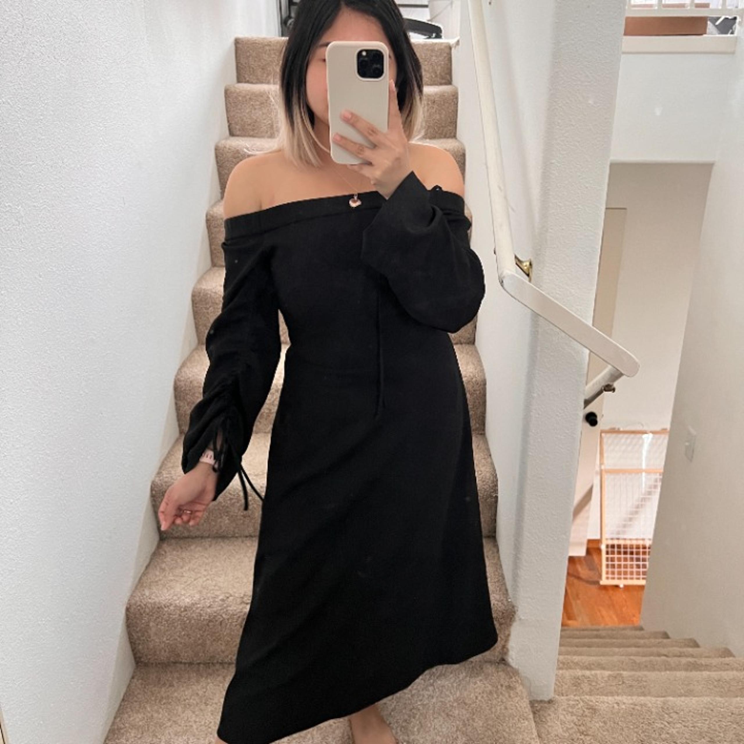 NWT TIBI Black Crepe Off The Shoulder Ruched Sleeves Midi Dress US 2
