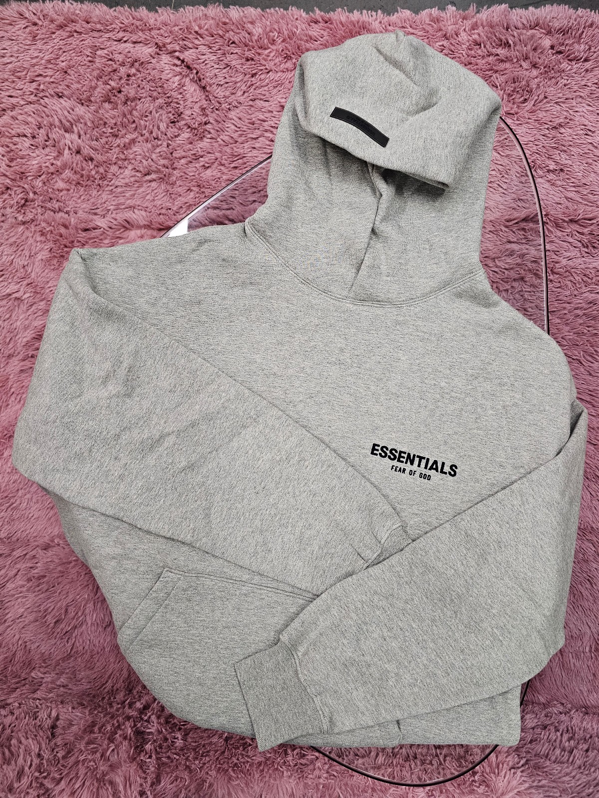 ESSENTIALS HOODIE SIZE (S) ,( M ) .