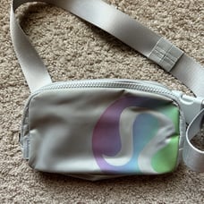 Lululemon Pride 2023 Vapor Persian Violet everywhere belt bag 1L.