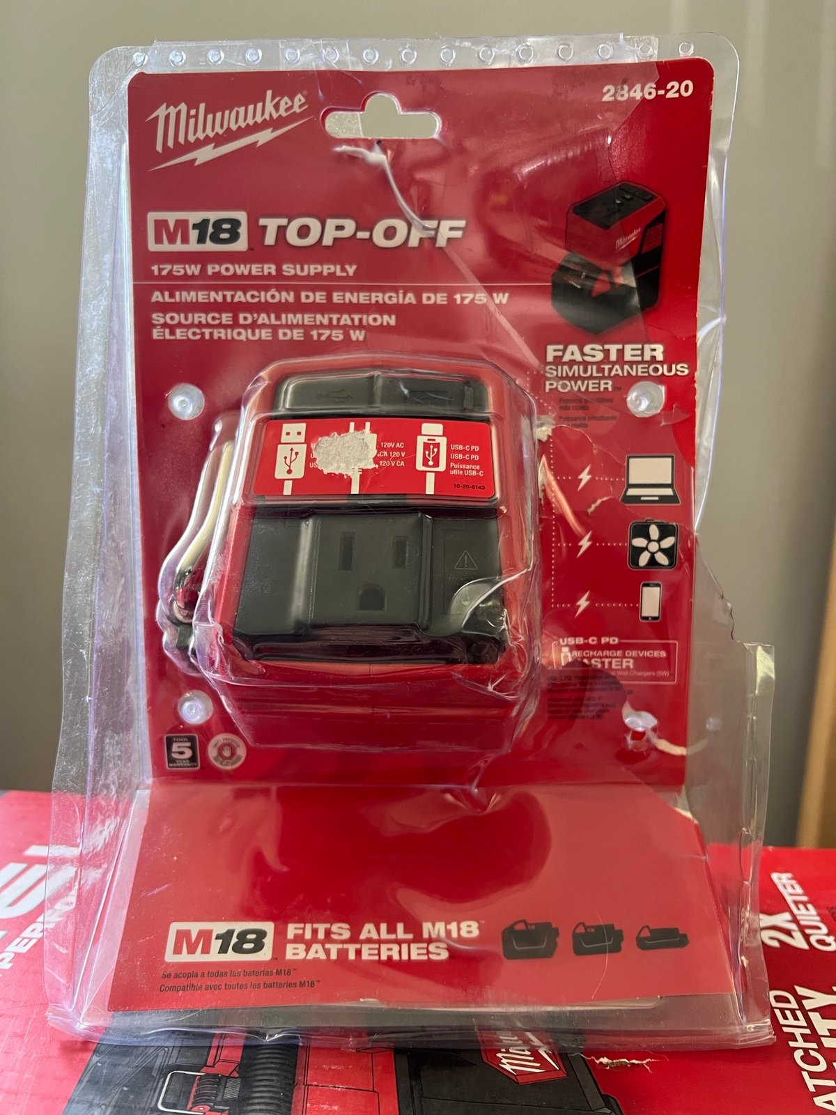 M18 18-Volt Lithium-lon 175-Watt Powered Compact Inverter for M18 Batteries