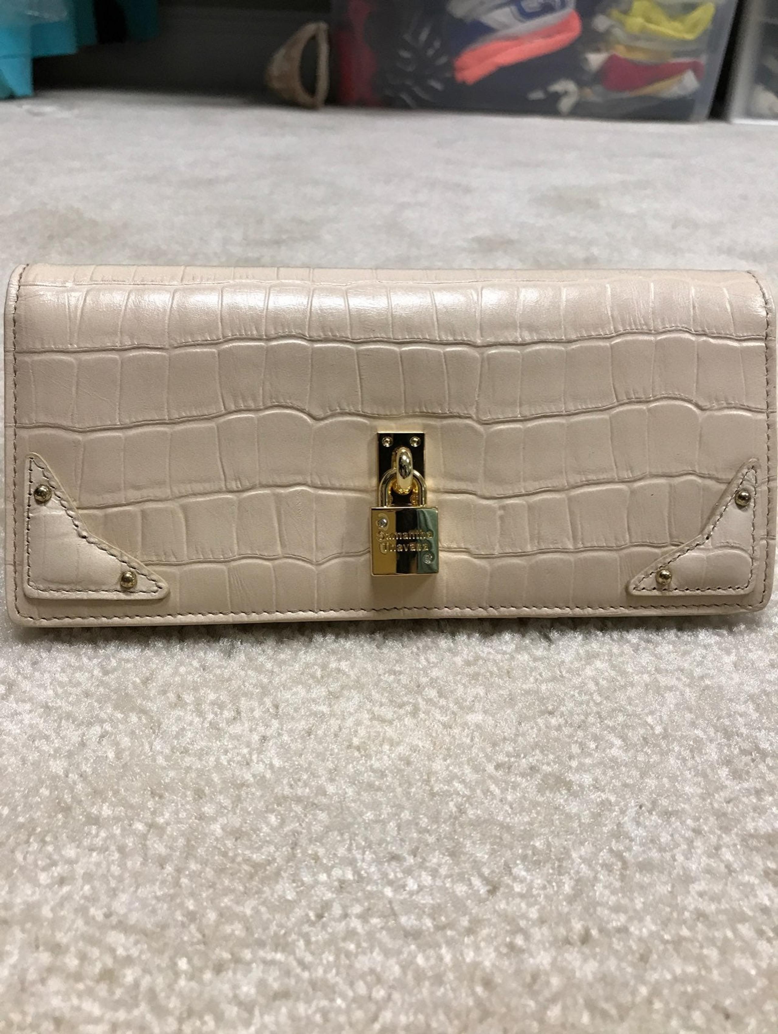 Leather wallet for women
