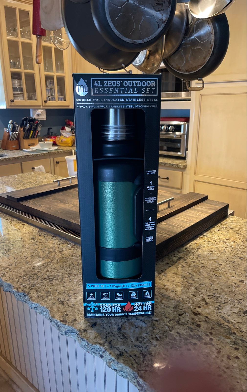 4 L Zeus Outsoor Essential Set
