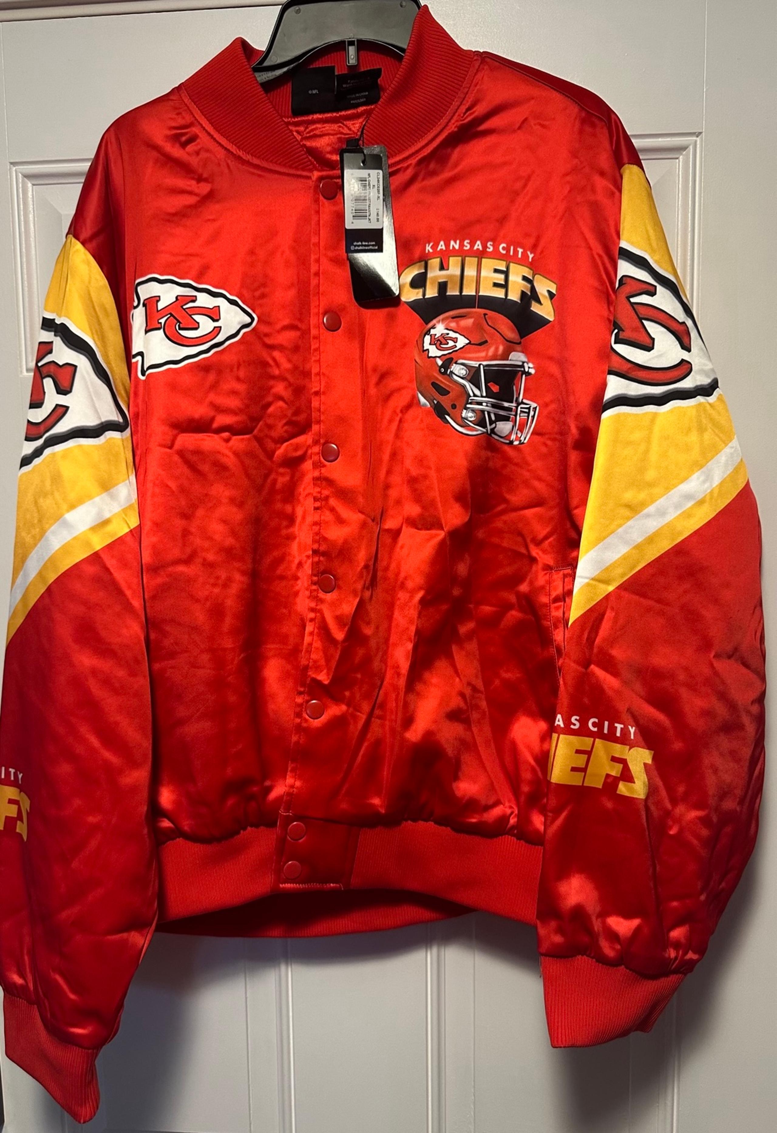 KC Chiefs men’s xl chalk line jacket- nwt