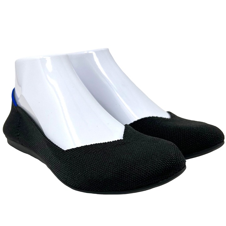 Rothy's The Flat Round Toe Solid Black Slip On Ballet Flat Size 7 - Excellent