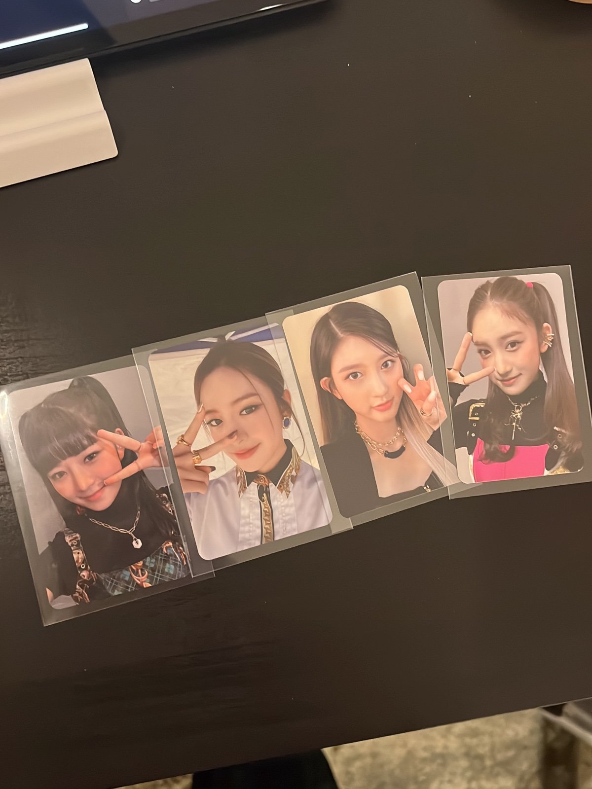 ive - eleven - rei - yujin - gaeul - leeso - photocard lot