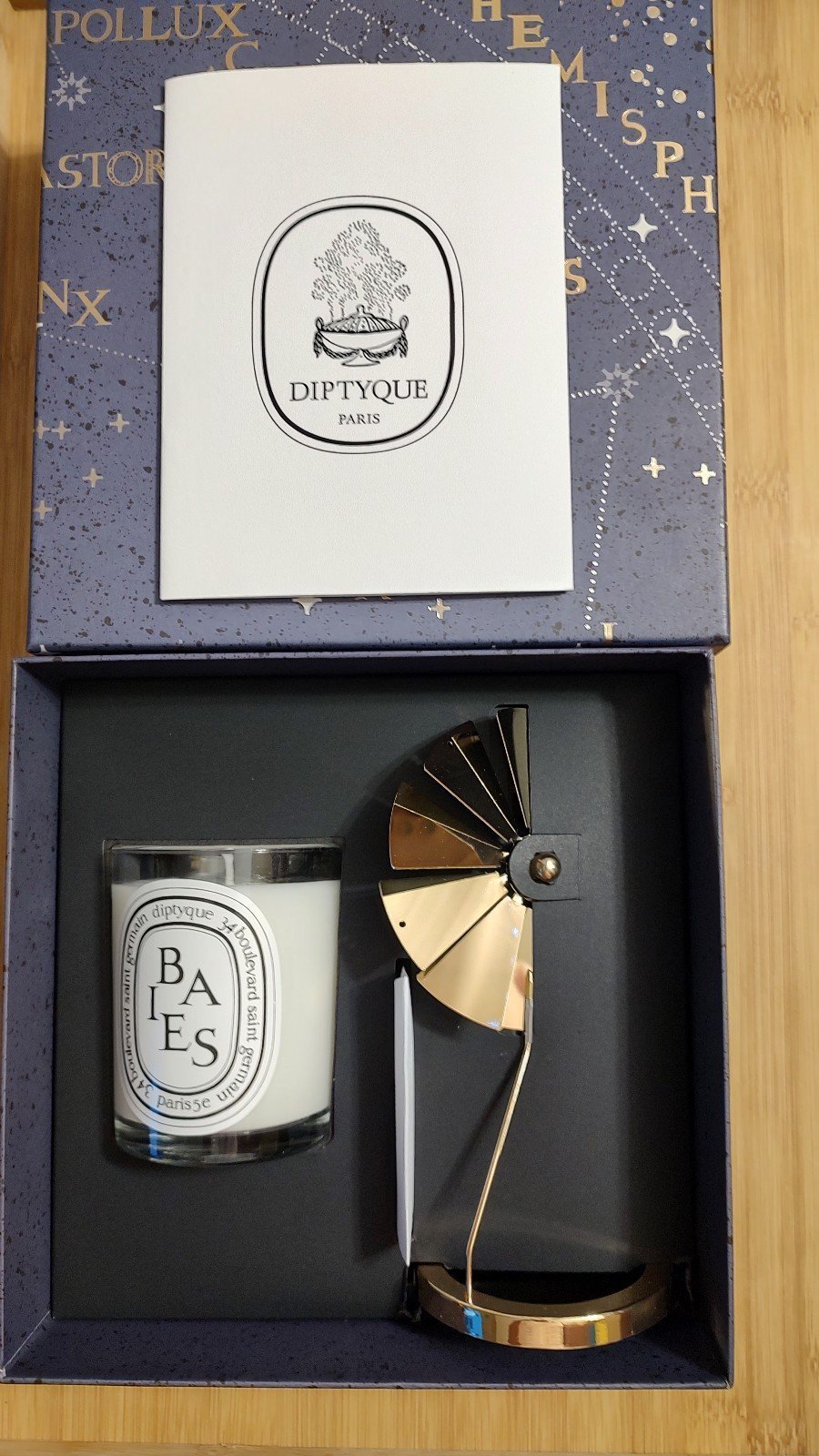 Diptyque Holiday Carousel Baies (Berries) classic candle set 190g. 6.4oz-candle