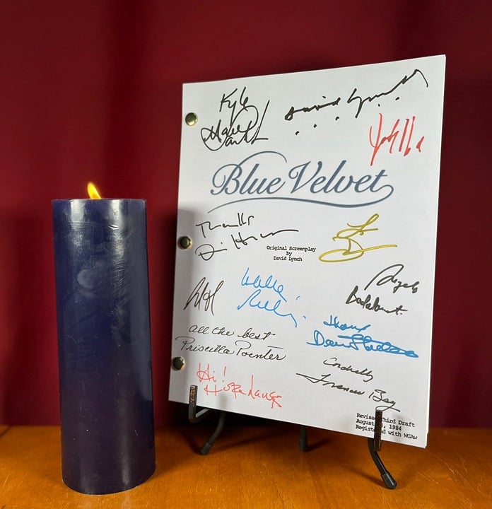 Blue Velvet Script Signed- Autograph Reprints- David Lynch, Kyle MacLachlan