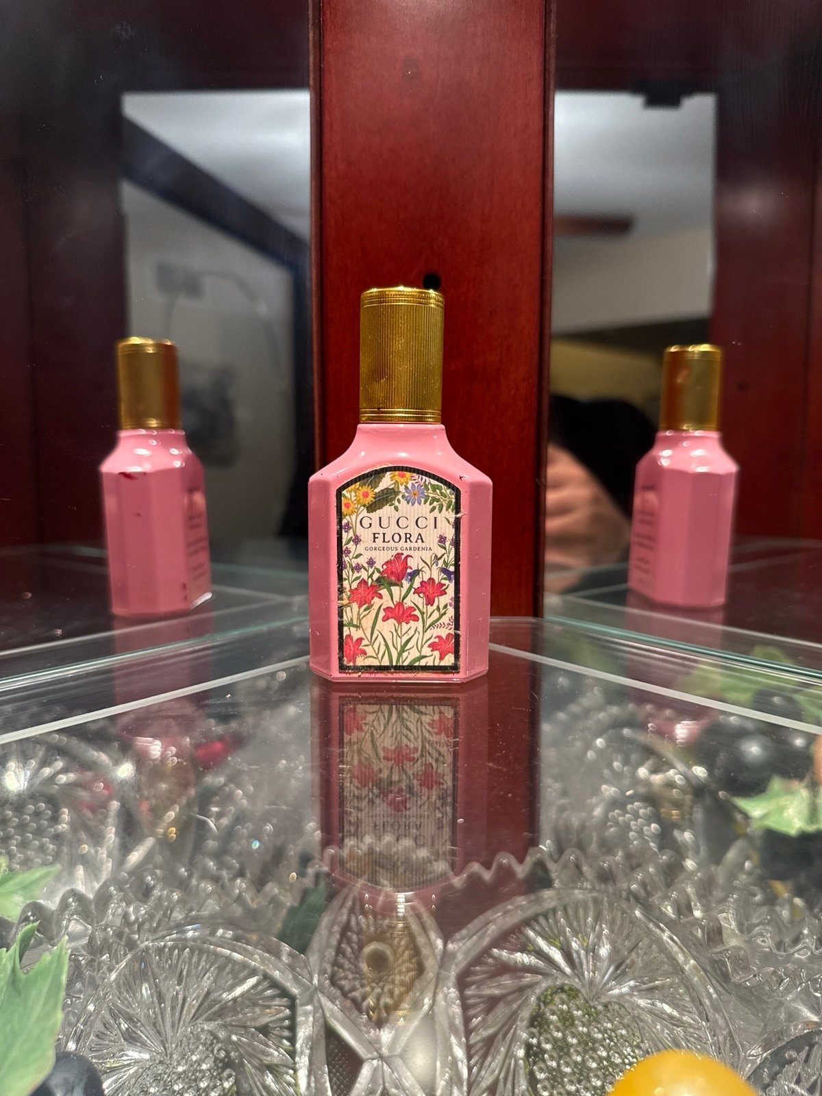 Gucci flora gorgeous gardenia 1.0oz