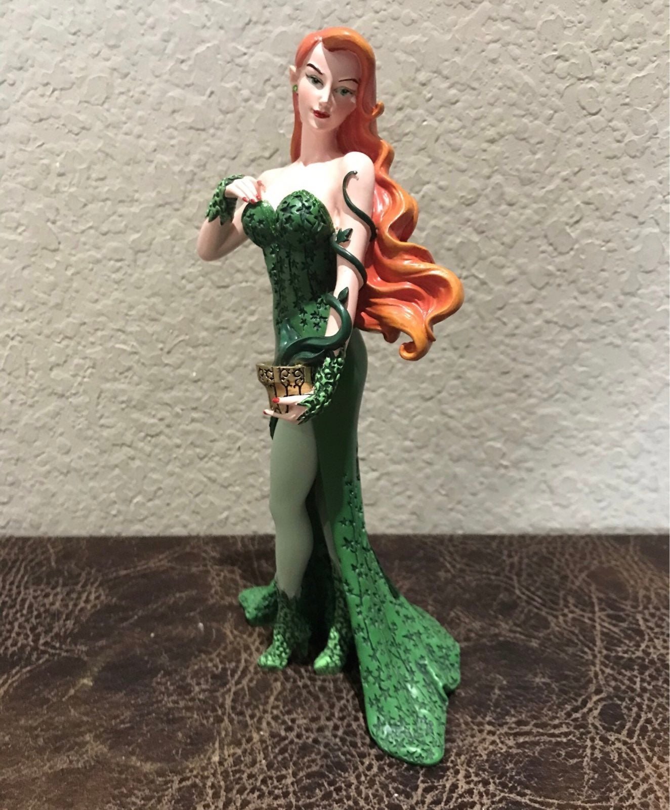 Poison IvyCouture de Force DC Comics Villain Sexy Ginger New