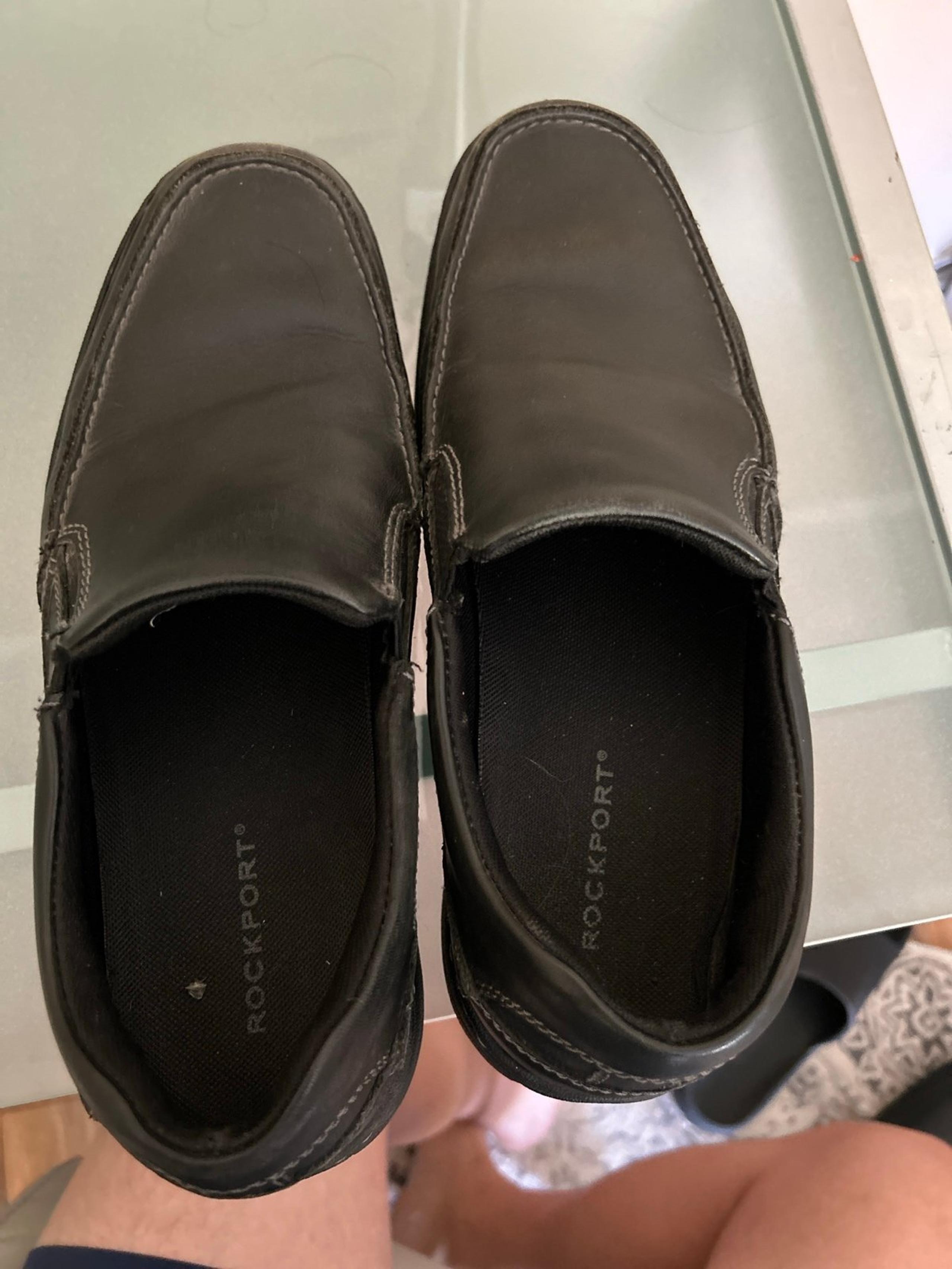 Size 8 wide mens shoes rockport