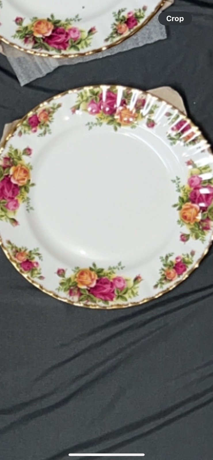 Royal Albert old country roses salad plate, made in ENGLAND 1973-1993