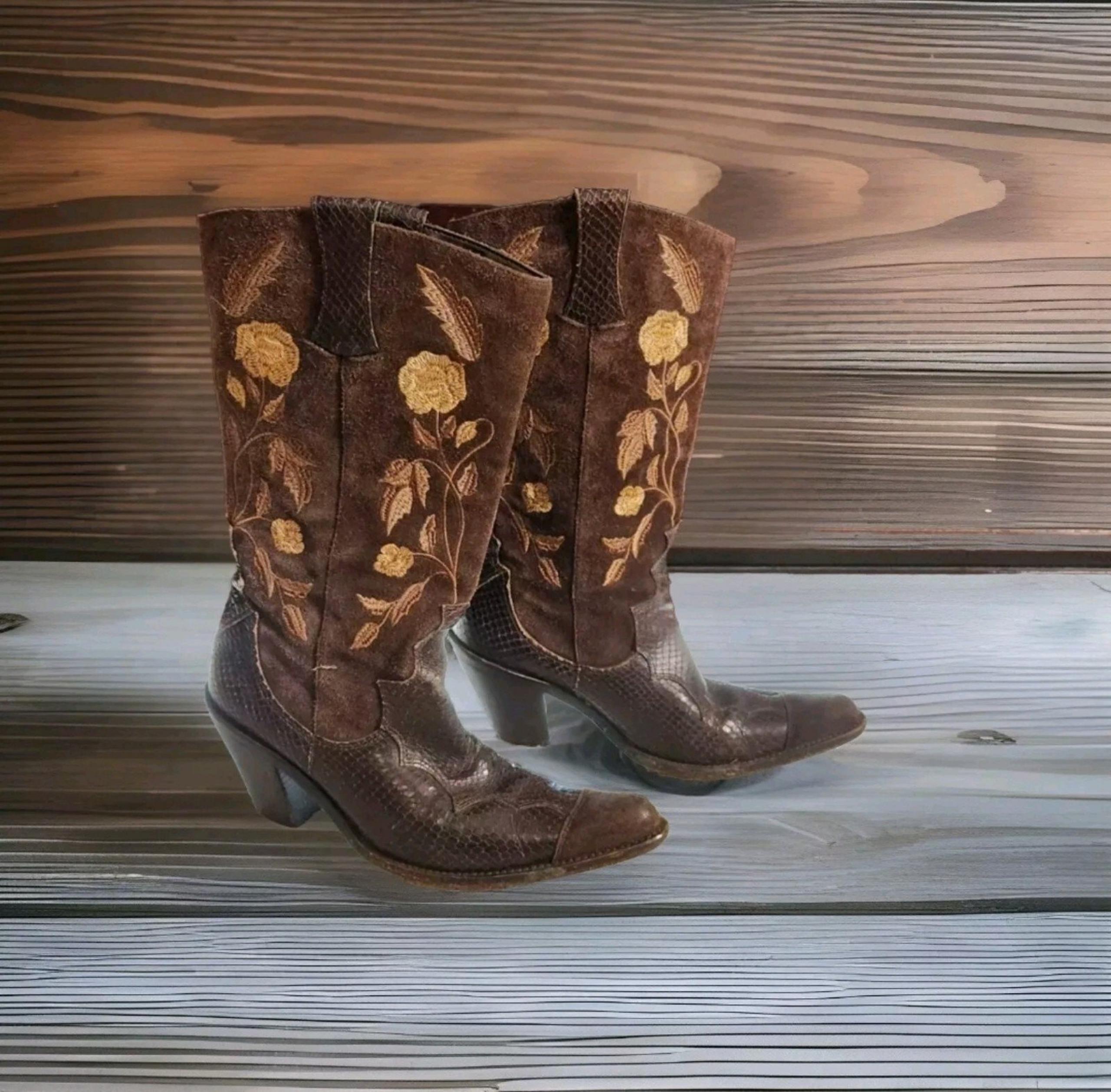 Women's Antonia Melani Justine Boots