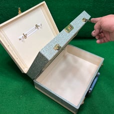 Vintage 4 tier Travel jewelry box Great Condition with locks and keys