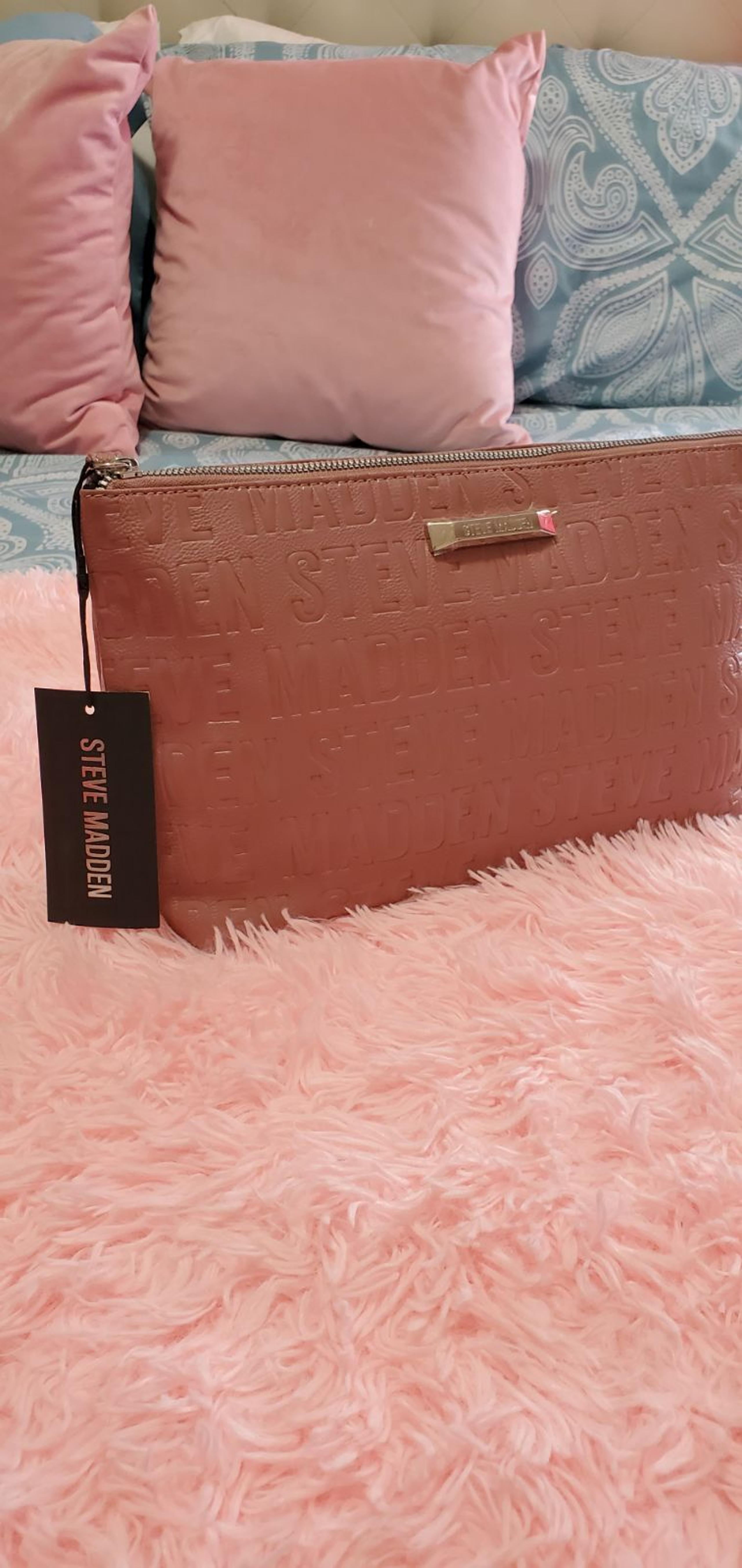 Steve Madden purse