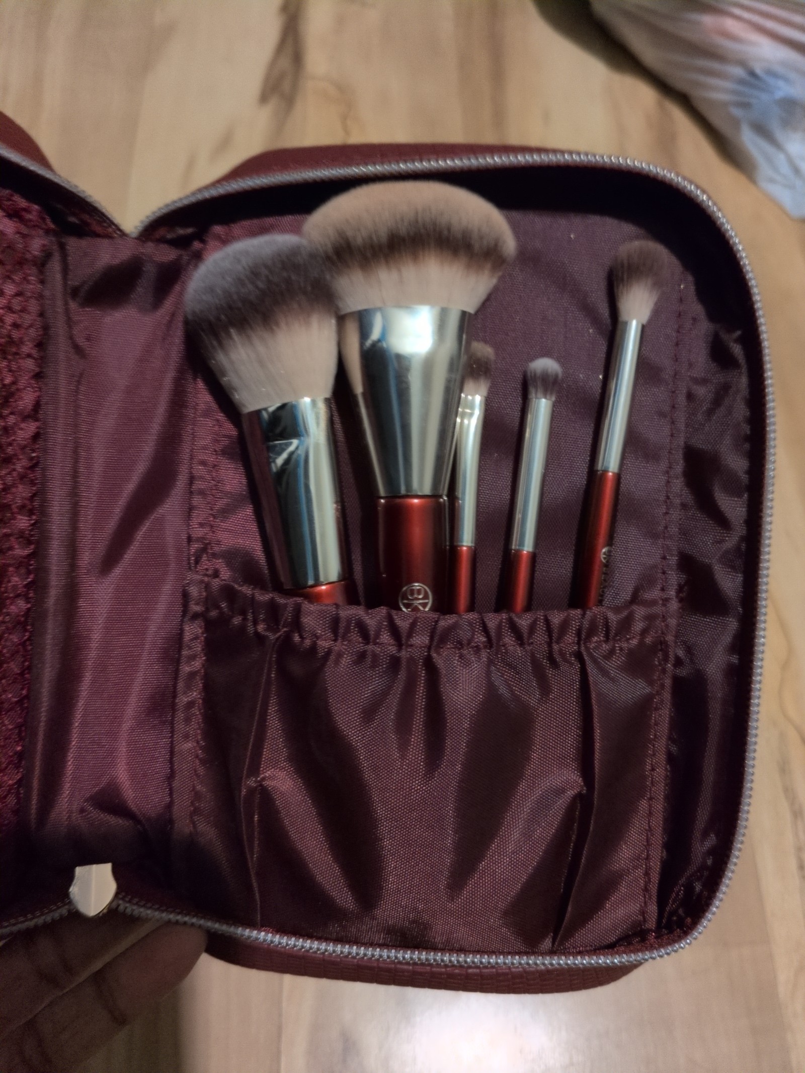 Bk beauty travel brush set
