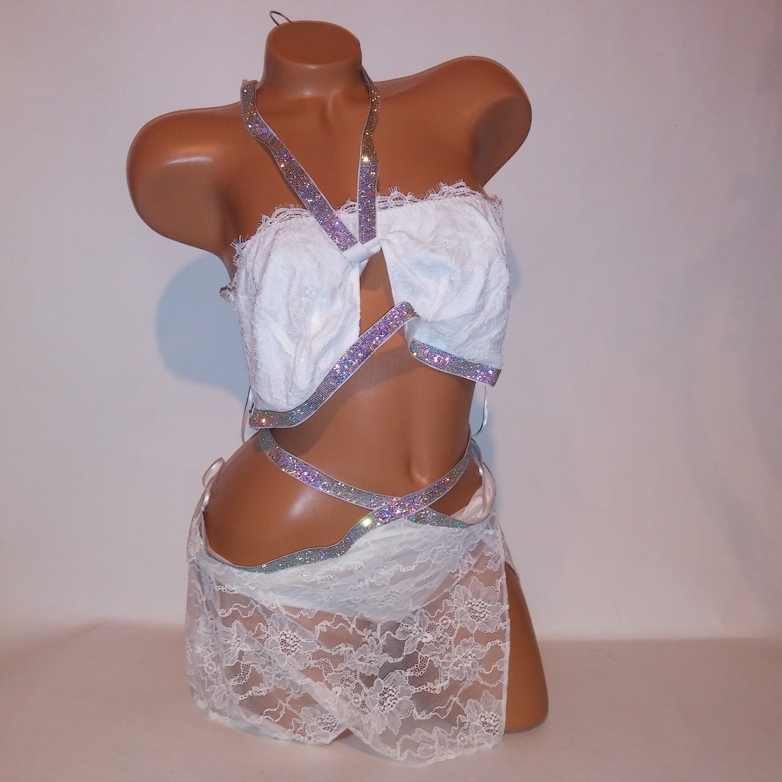 Victoria Secret Lingerie Set XL Top & Bottom White Shine Strap Lace Skirt & Crop