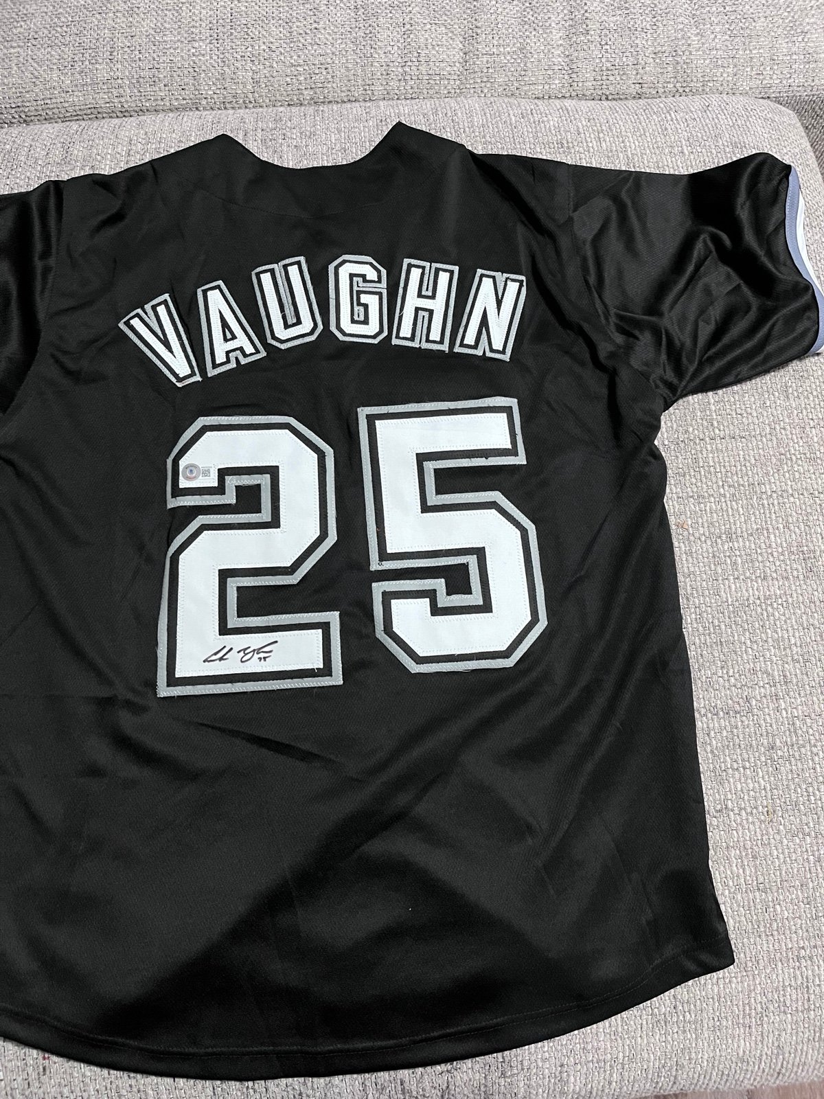 Andrew Vaughn signed autograph custom jersey - Beckett coa - Chicago White Sox