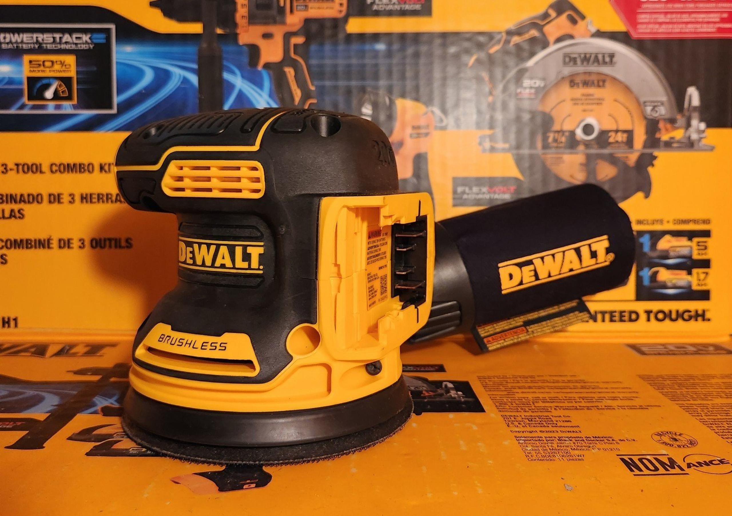 ⭐️NEW⭐️ DeWalt DCW210B 20V XR 5" Brushless Random Orbital Sander