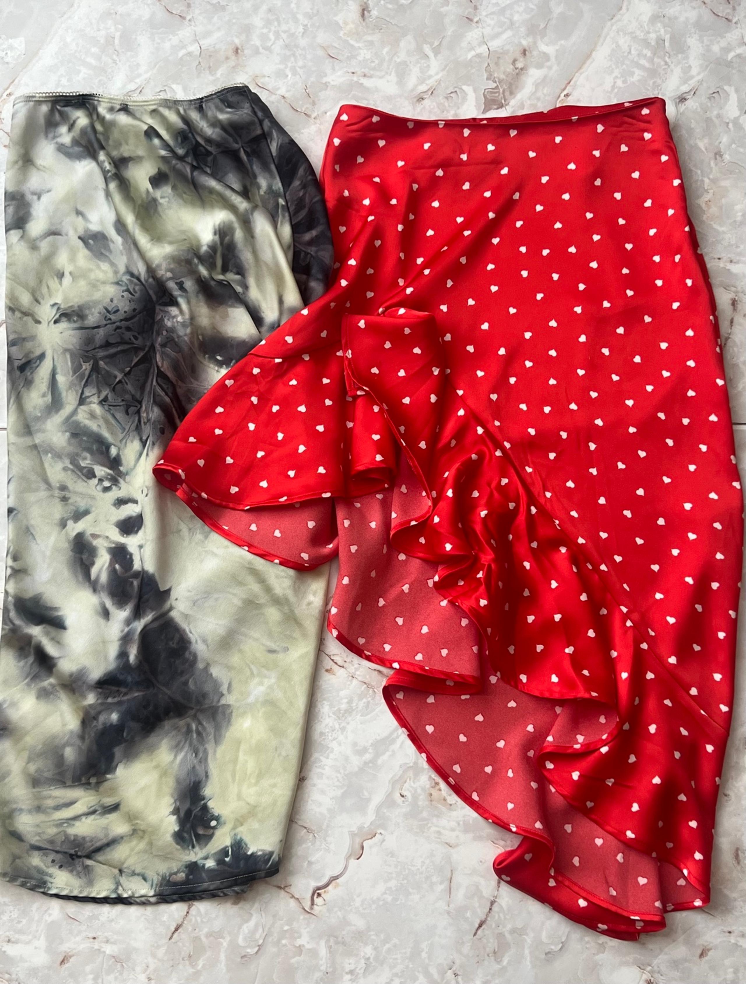 Forever 21 Women’s Red Heart Side Ruffle Water Color Flowy Set Of Two Skirts
