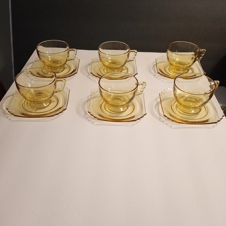 Vintage Pale Yellow Coffee/tea cups with saucers set of 6