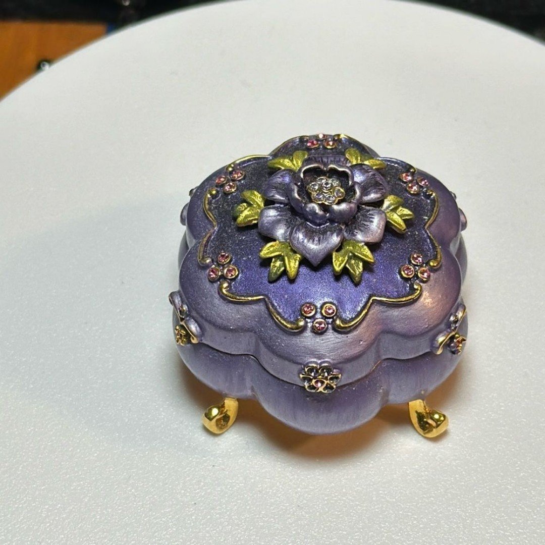 JOAN RIVERS Trinket Box