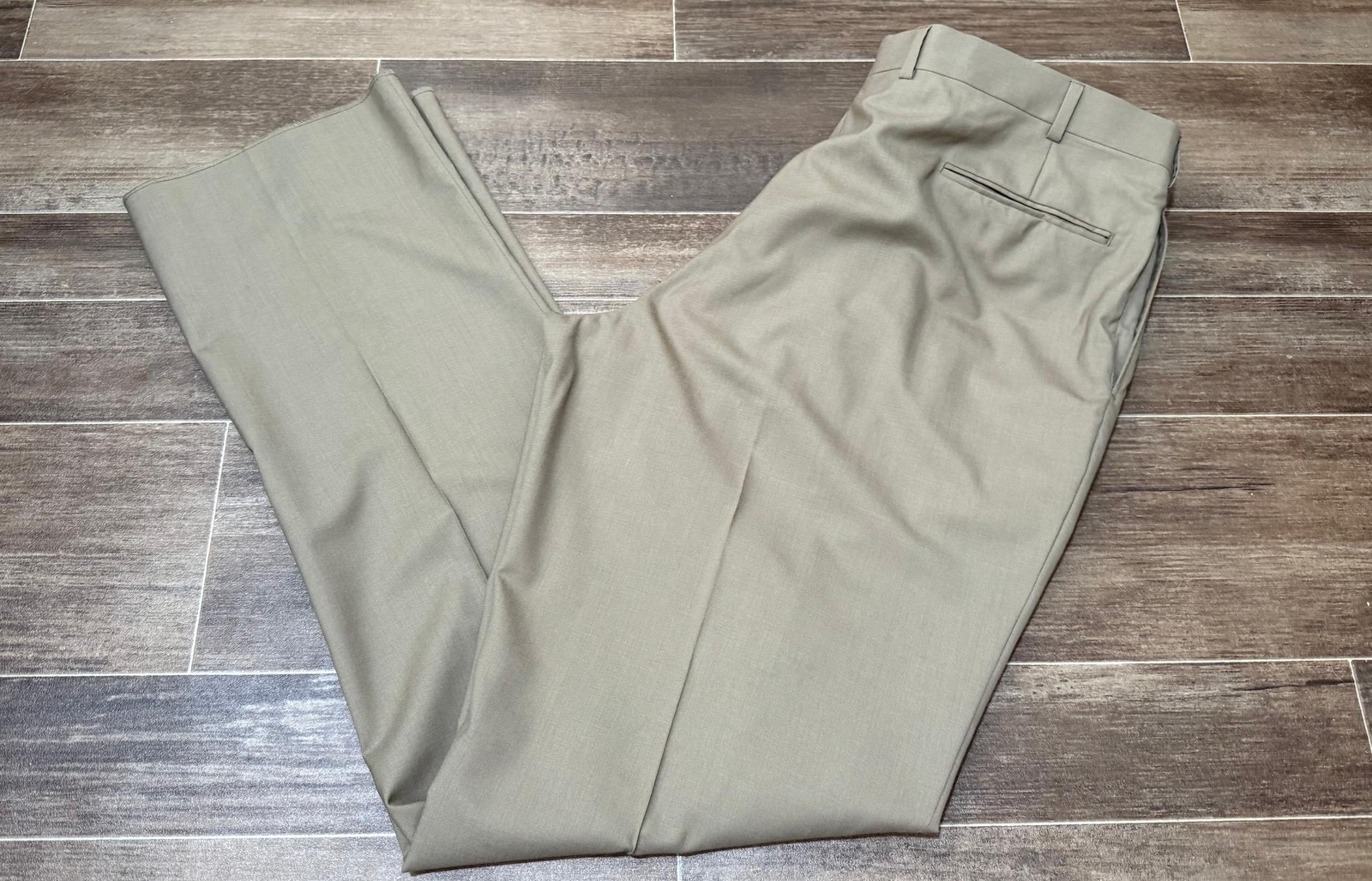 NWT Jos.A.Bank Men’s Unhemmed Windsor Pants Size 42
