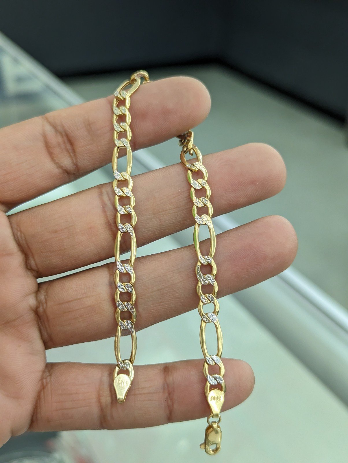 10kt Real Gold Figaro Diamond Cut Bracelet 8 inch