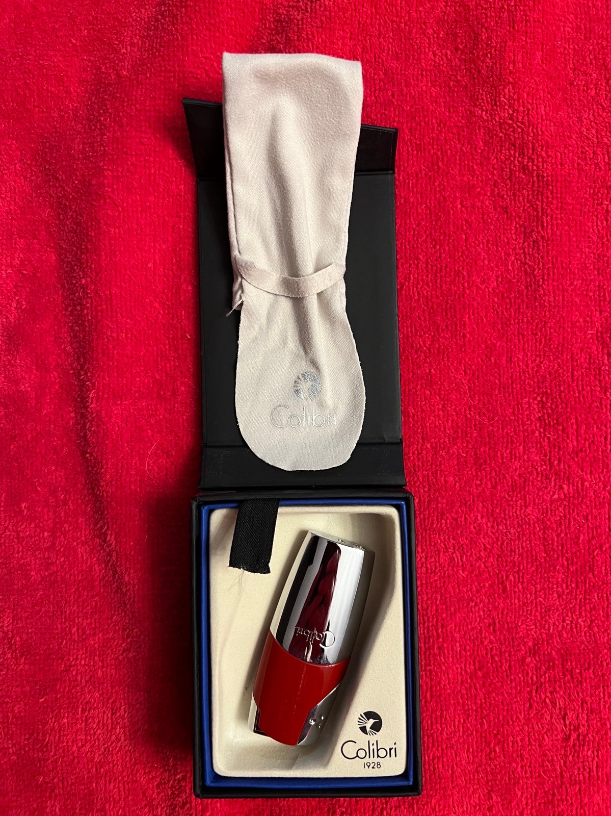 COLIBRI JET SINGLE FLAME RED RUBBER & SATIN CHROME LIGHTER