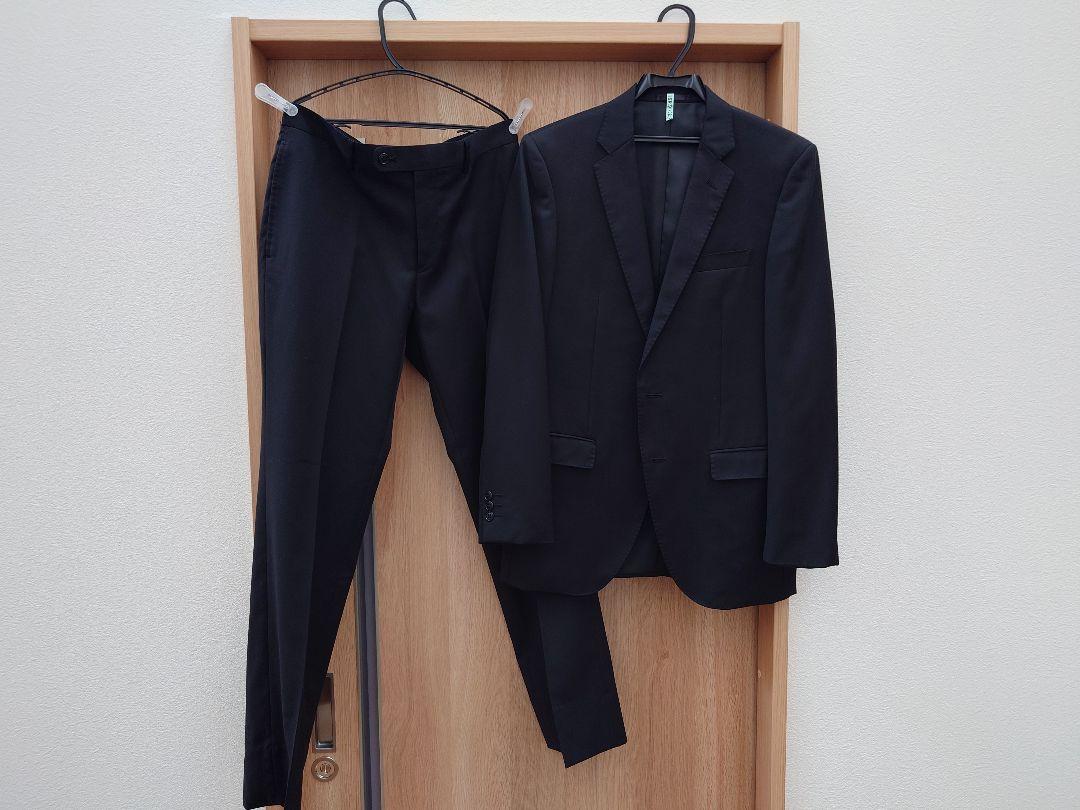Black Formal Suit, Size Y6