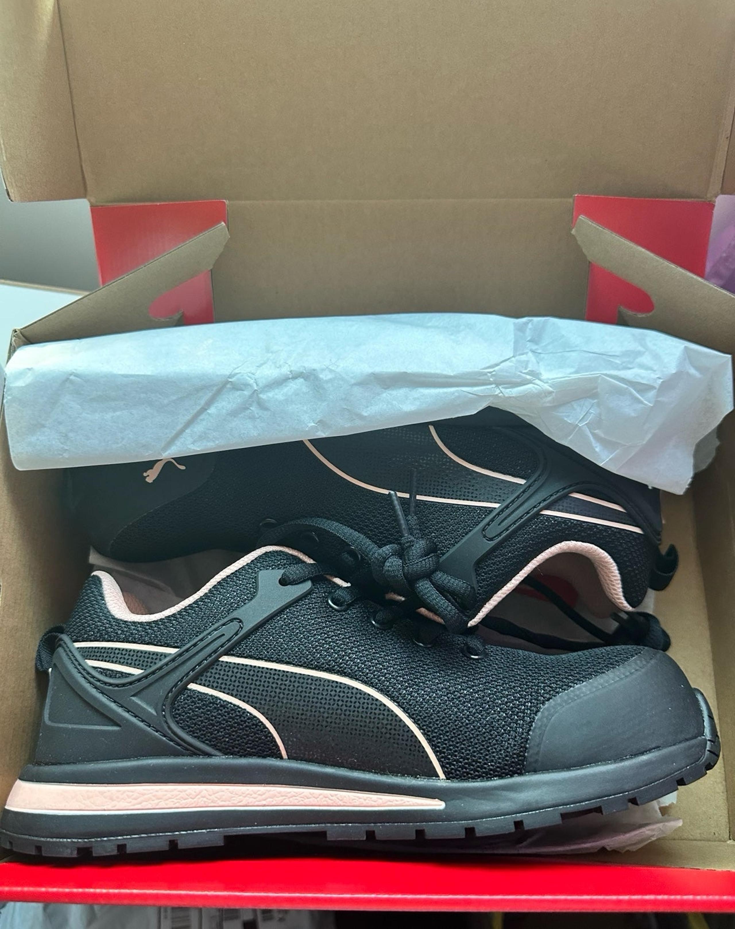 PUMA COMP TOE Women’s shoe