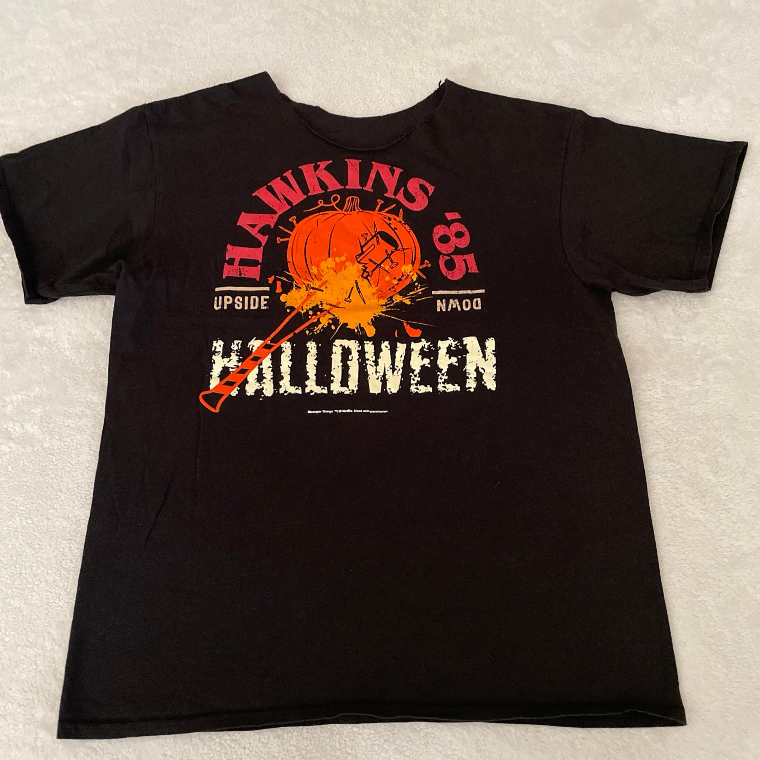 Stranger Things Halloween Pumpkin 1985 Vintage Throwback T-Shirt Women’s L/XL