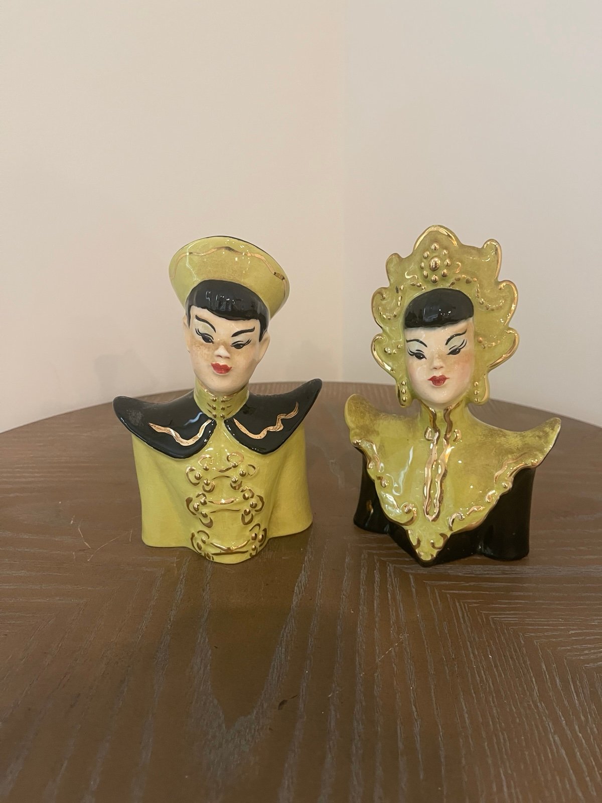 Pair of Figurines